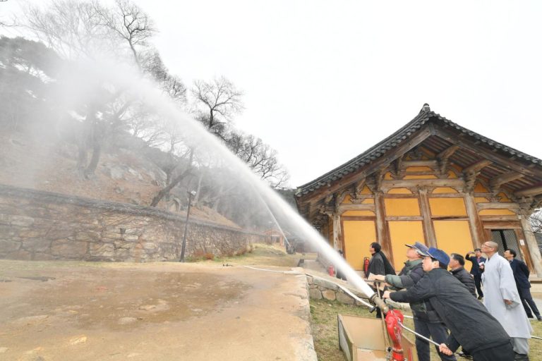 Read more about the article 문화재청, ‘국가안전대진단’ 문화재 안전실태 점검